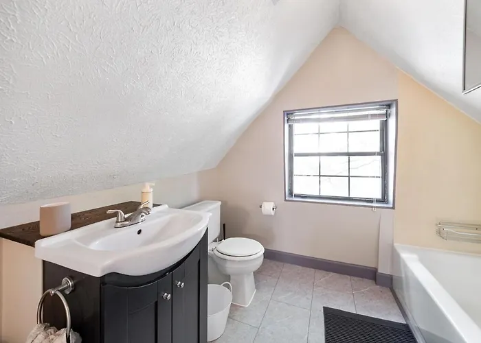 Apartamento Bamboo Retreat- Private Parking -new Reno -central *